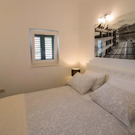 Incantesimo Luxury Penthouse Mimice